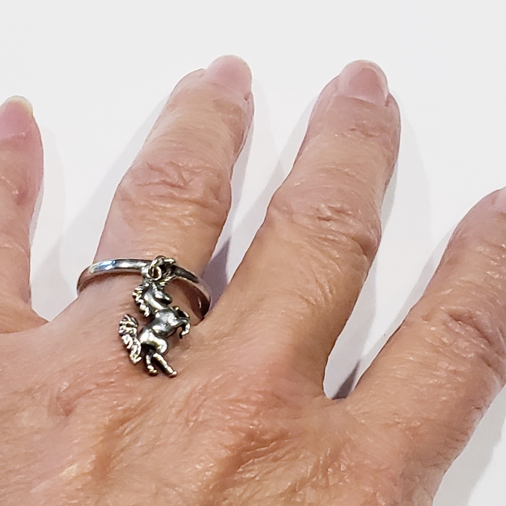 James Avery 3-D Unicorn Retired Charm Dangle Ring